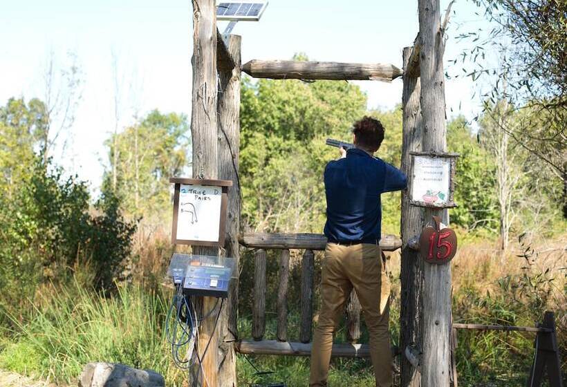 مبيت وإفطار Saint Huberts Lodge