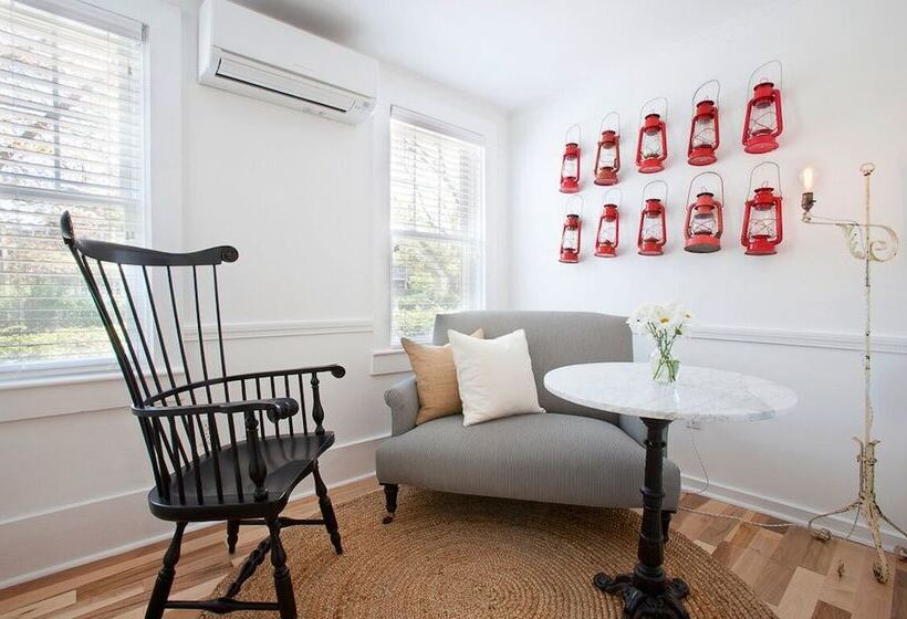 مبيت وإفطار Salt House Inn