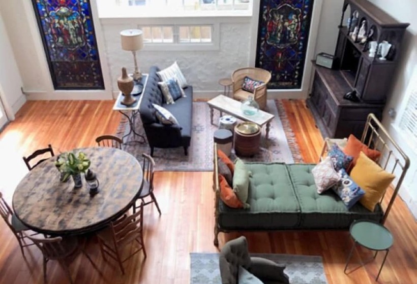 مبيت وإفطار Salt House Inn