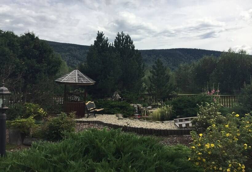 Blue Grouse Country Inn Bed & Breakfast