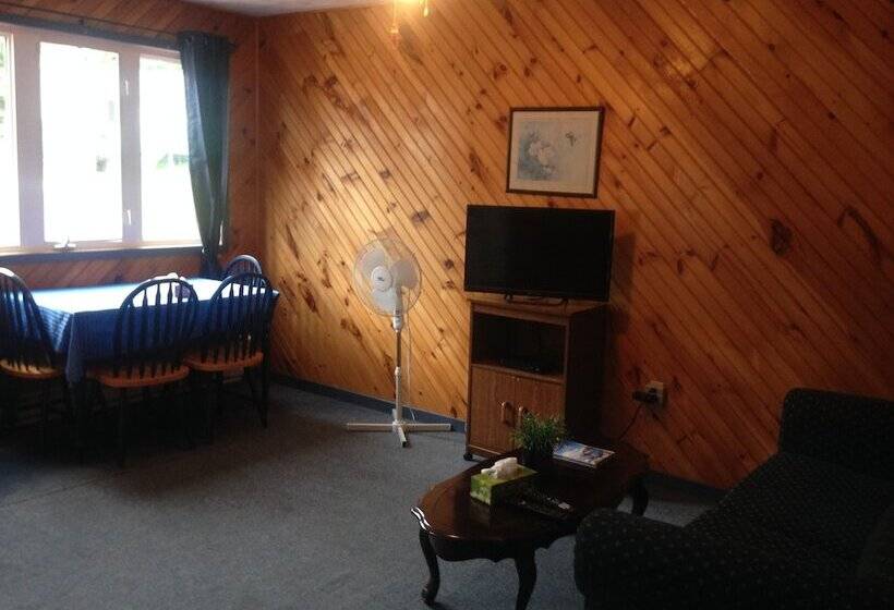 Bubbling Brook Cottages