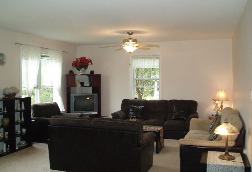 Bubbling Brook Cottages