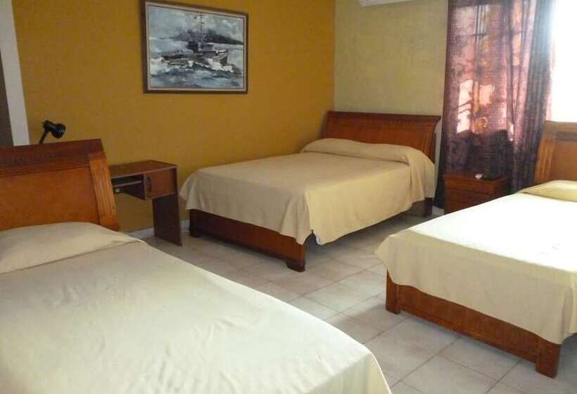 Canal Inn B&b Panama
