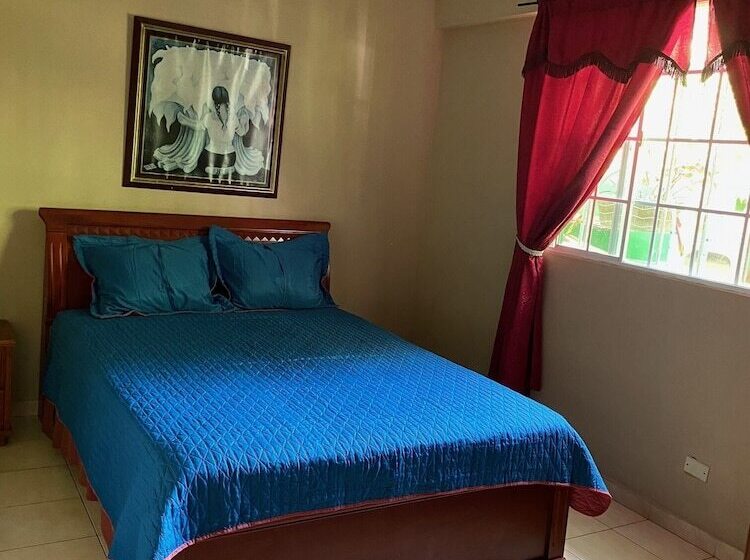 Canal Inn B&b Panama