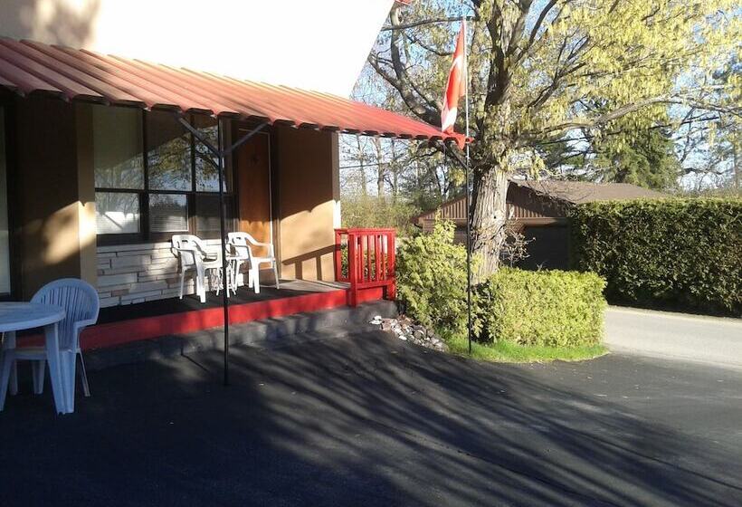 Capricorn Motel Royale Thousand Islands
