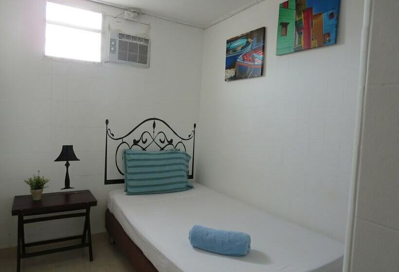 Cartagena Hostel Adults Only