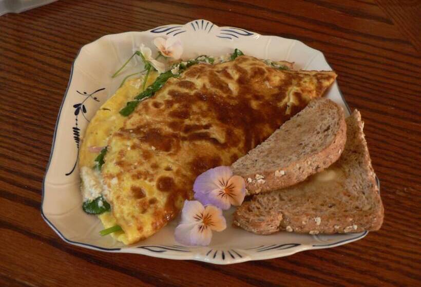 Cedar Song B & B And Cottage