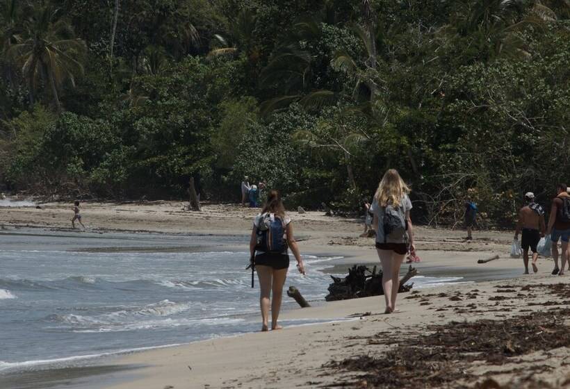 Congo Bongo Ecovillage Costa Rica