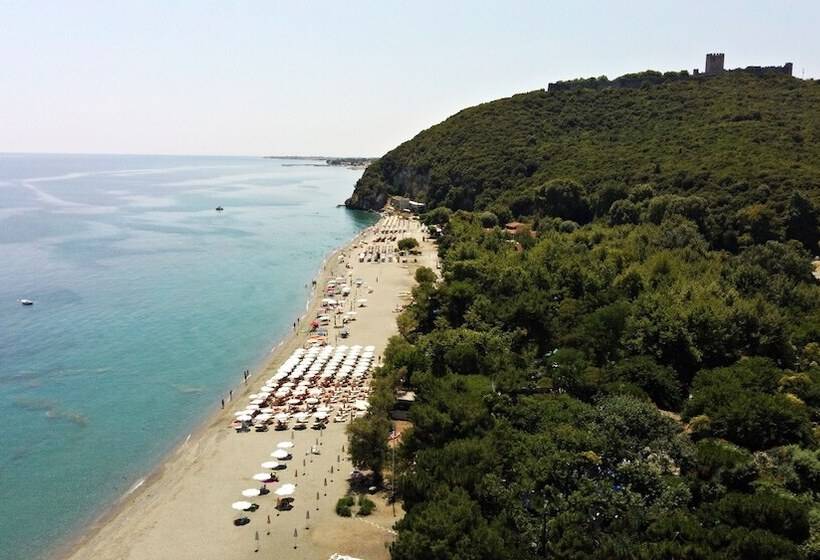 Efrosini Hotel Apartments & Studios