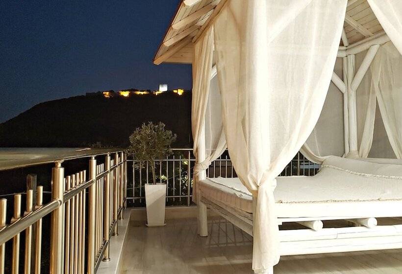 Efrosini Hotel Apartments & Studios