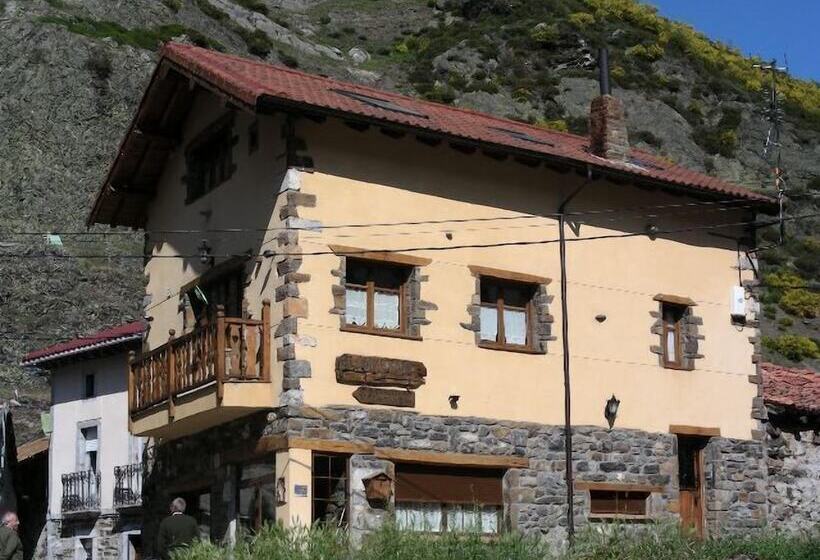 El Invernal De Picos