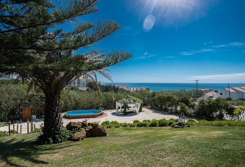 Ericeira Villa Surf Camp Hostel