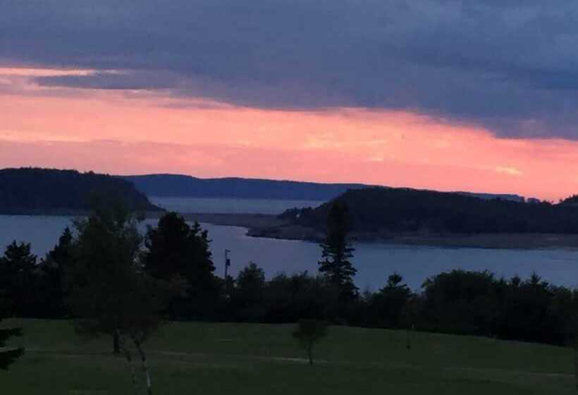 Evangeline S Tower Bed & Breakfast