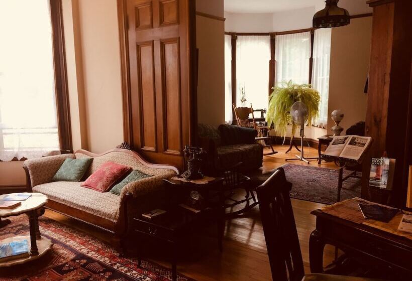 Evangeline S Tower Bed & Breakfast