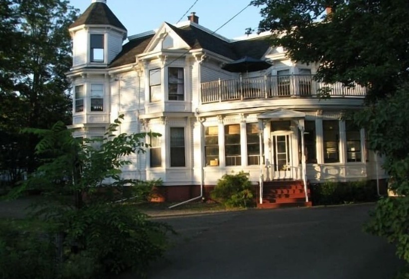 Evangeline S Tower Bed & Breakfast