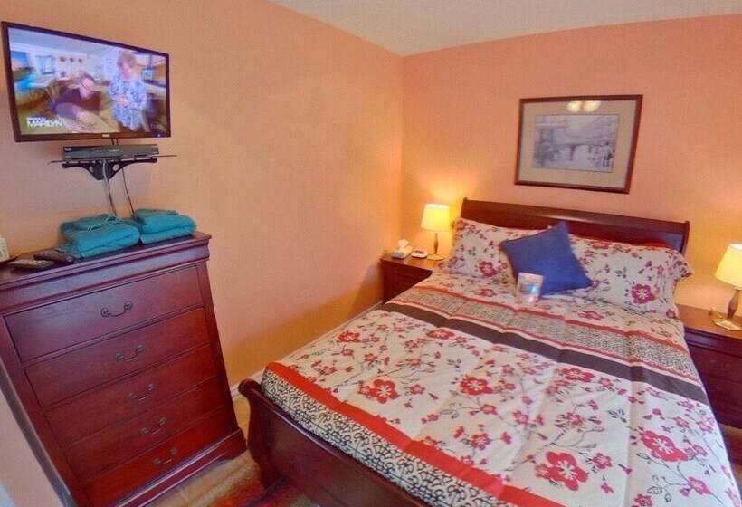 Forest Creek Bed & Breakfast And Retreat