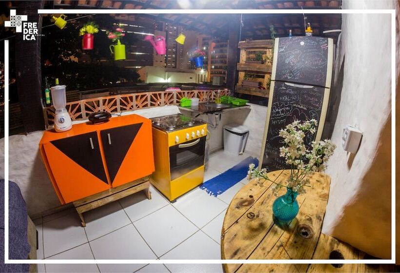 Frederica Hostel E Lanchonete