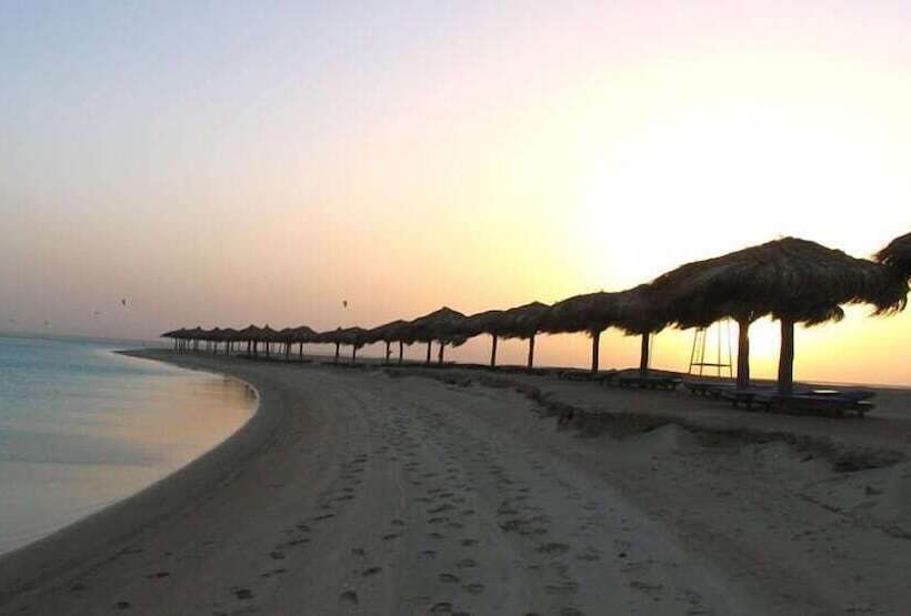 Grand Holidays Green Resort