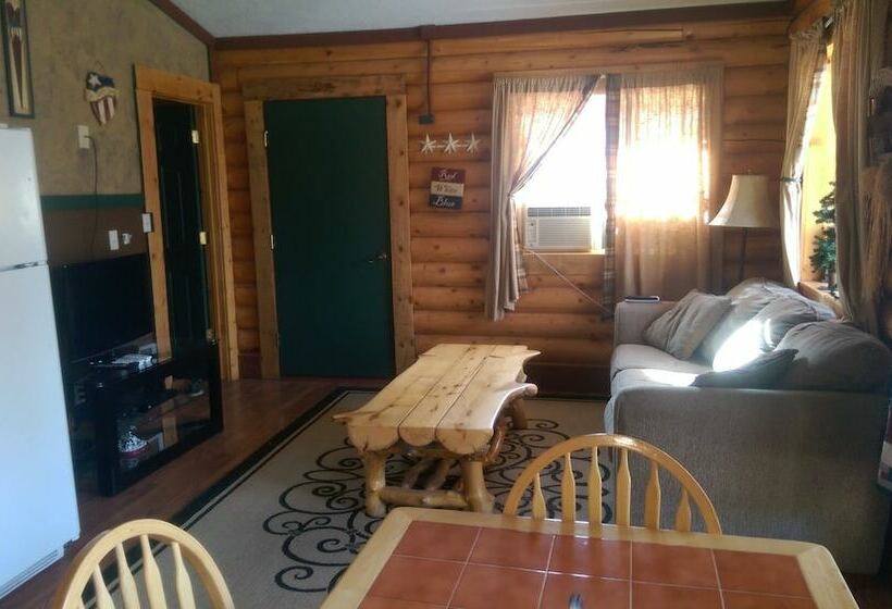 Hoovers River Resort