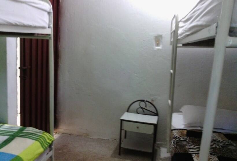 Hostal Campestre Chitota   Hostel