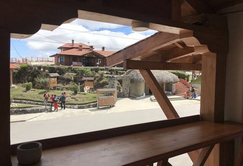 Hostal Chukirawa   Hostel