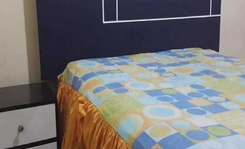 فندق فئة نجمة واحدة Hospedaje Aziyadé
