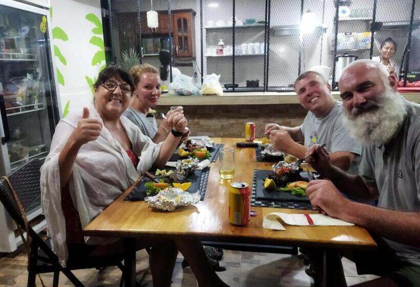 فندق فئة نجمة واحدة Hospedaje La Galerie