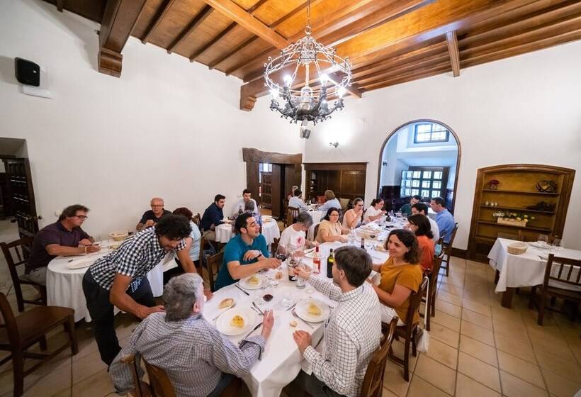 簡易ホテル La Posada De Pradorey