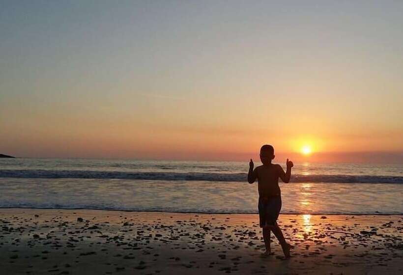 Hostal Y Restaurante Villa Mar