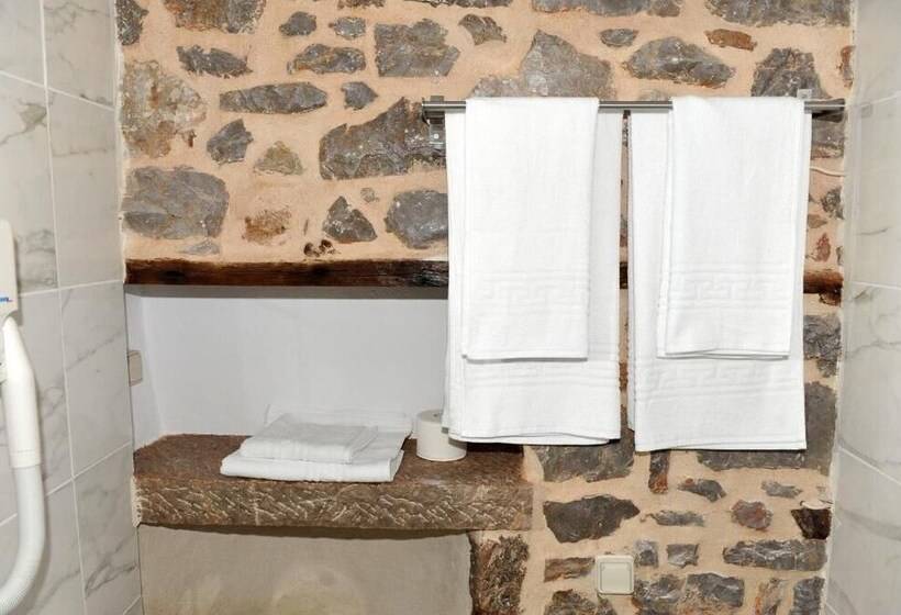 فندق Alexandra Guesthouse