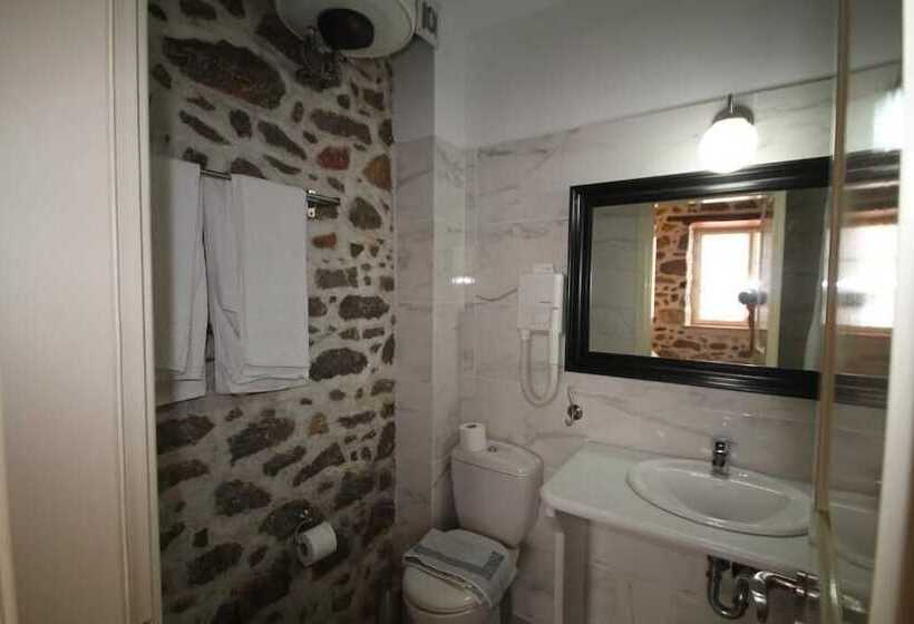 فندق Alexandra Guesthouse