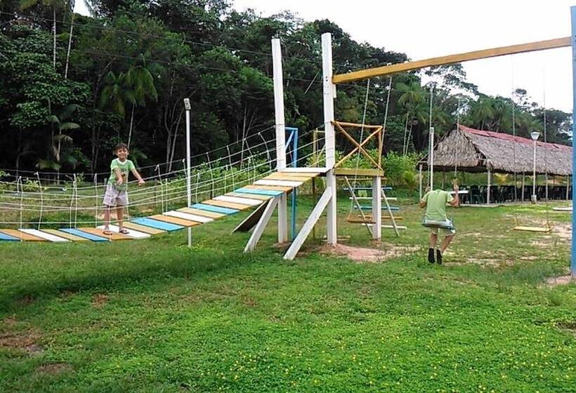 هتل Amazon Paradise