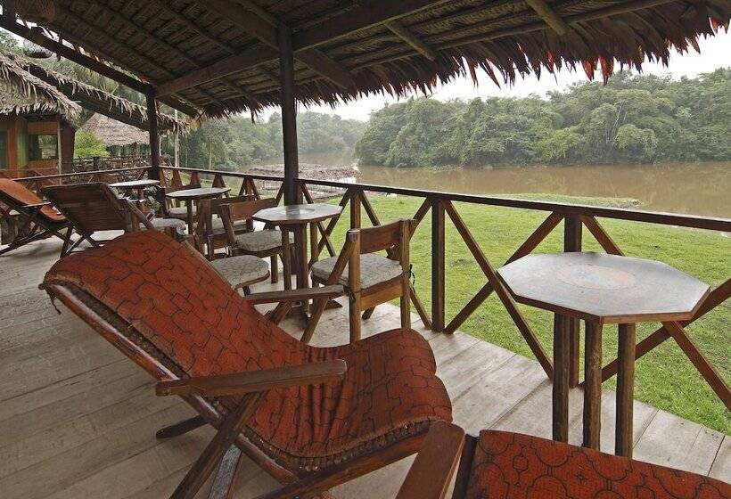 هتل Amazon Rainforest Lodge