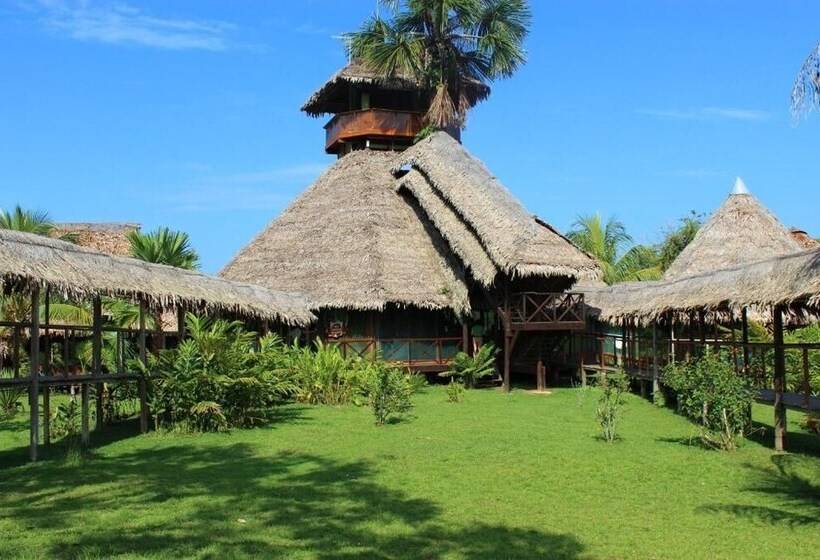 هتل Amazon Rainforest Lodge
