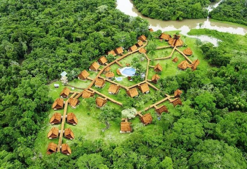 هتل Amazon Rainforest Lodge