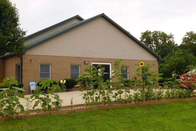 בית מלון כפרי Attica Inn