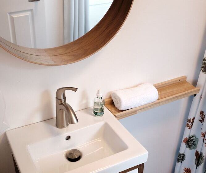 ホテル Auberge Du Dimanche