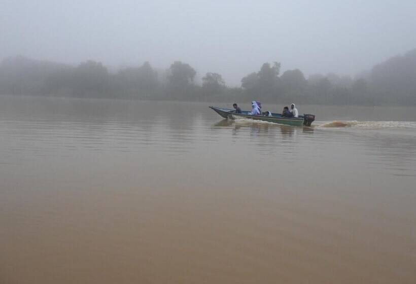 בית מלון כפרי Bilit Adventure Lodge