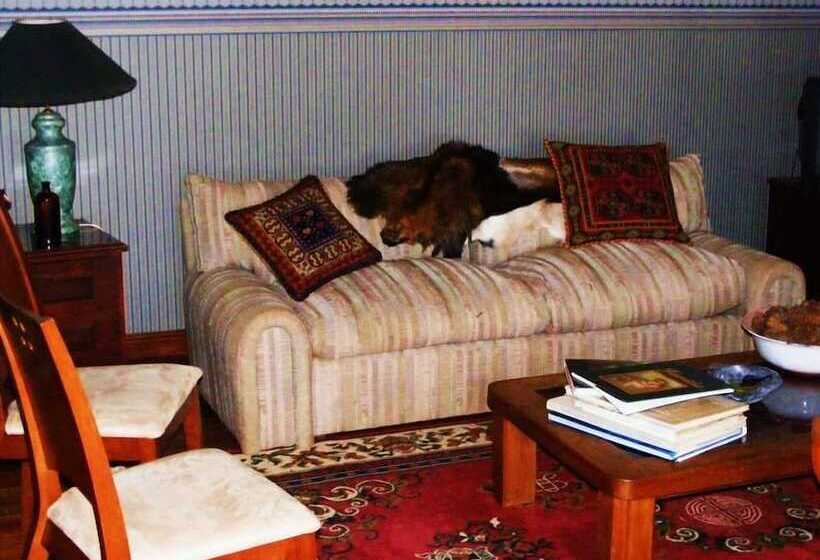 בית מלון כפרי Casa De La Oma