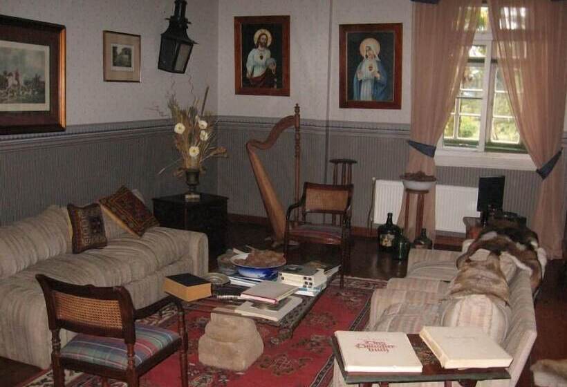 בית מלון כפרי Casa De La Oma