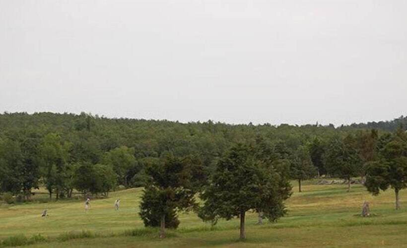 فندق Cedar Glade Resort