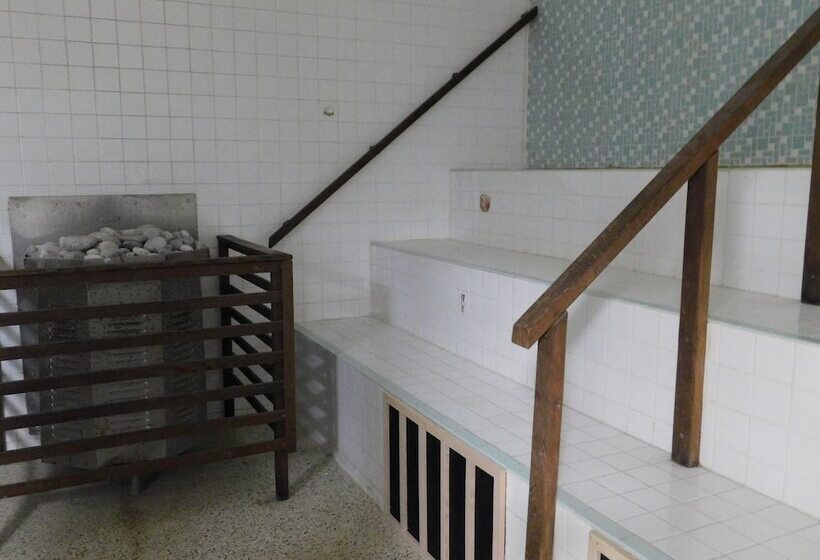 فندق Cedar Glade Resort