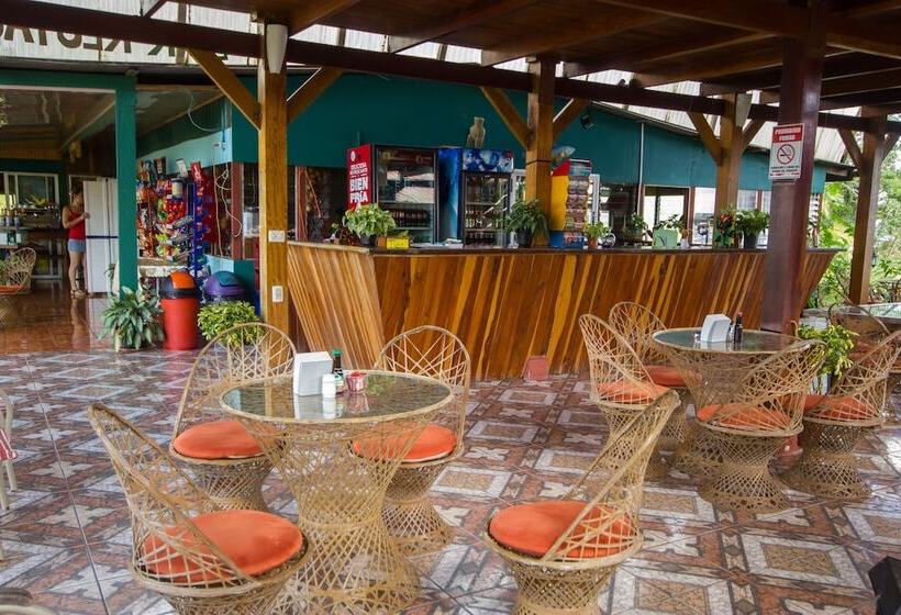 فندق El Mirador Osa