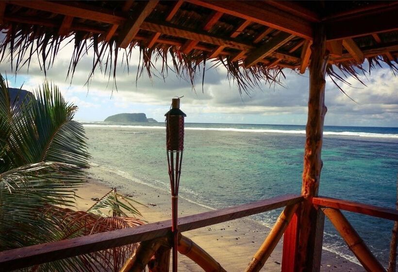 هتل Faofao Beach Fales