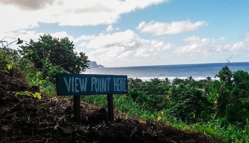 هتل Faofao Beach Fales