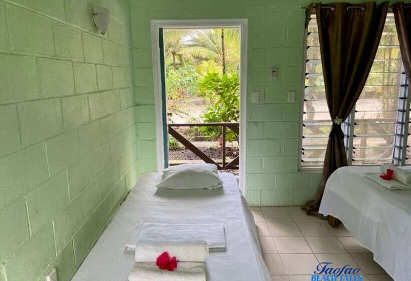 هتل Faofao Beach Fales