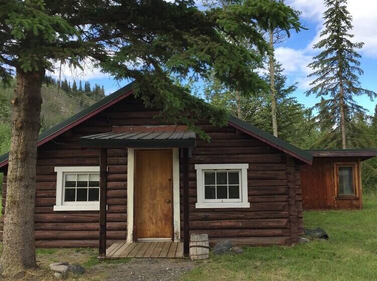 בית מלון כפרי Gakona Lodge