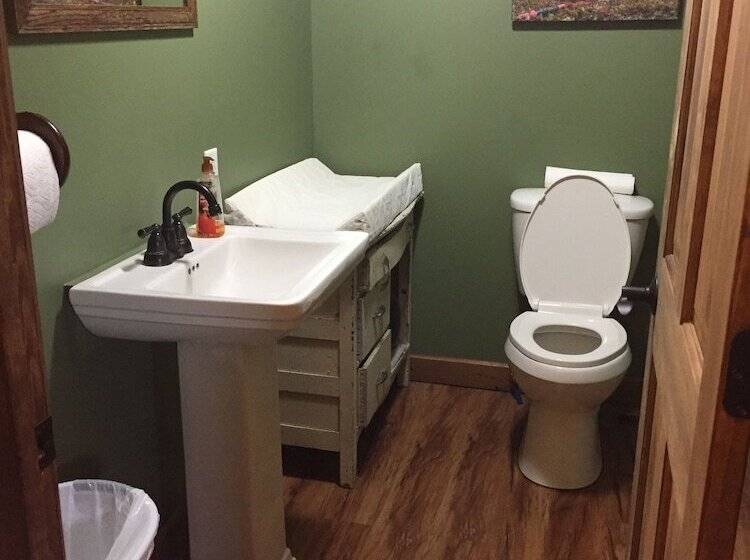 فندق Gakona Lodge