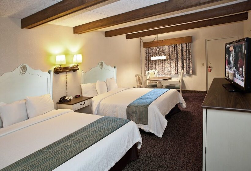 فندق Helendorf River Inn, Suites & Conference Center