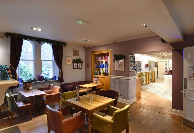 Отель Holmfield Arms By Greene King Inns